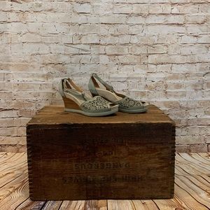 Earthies size 6.5B wedges